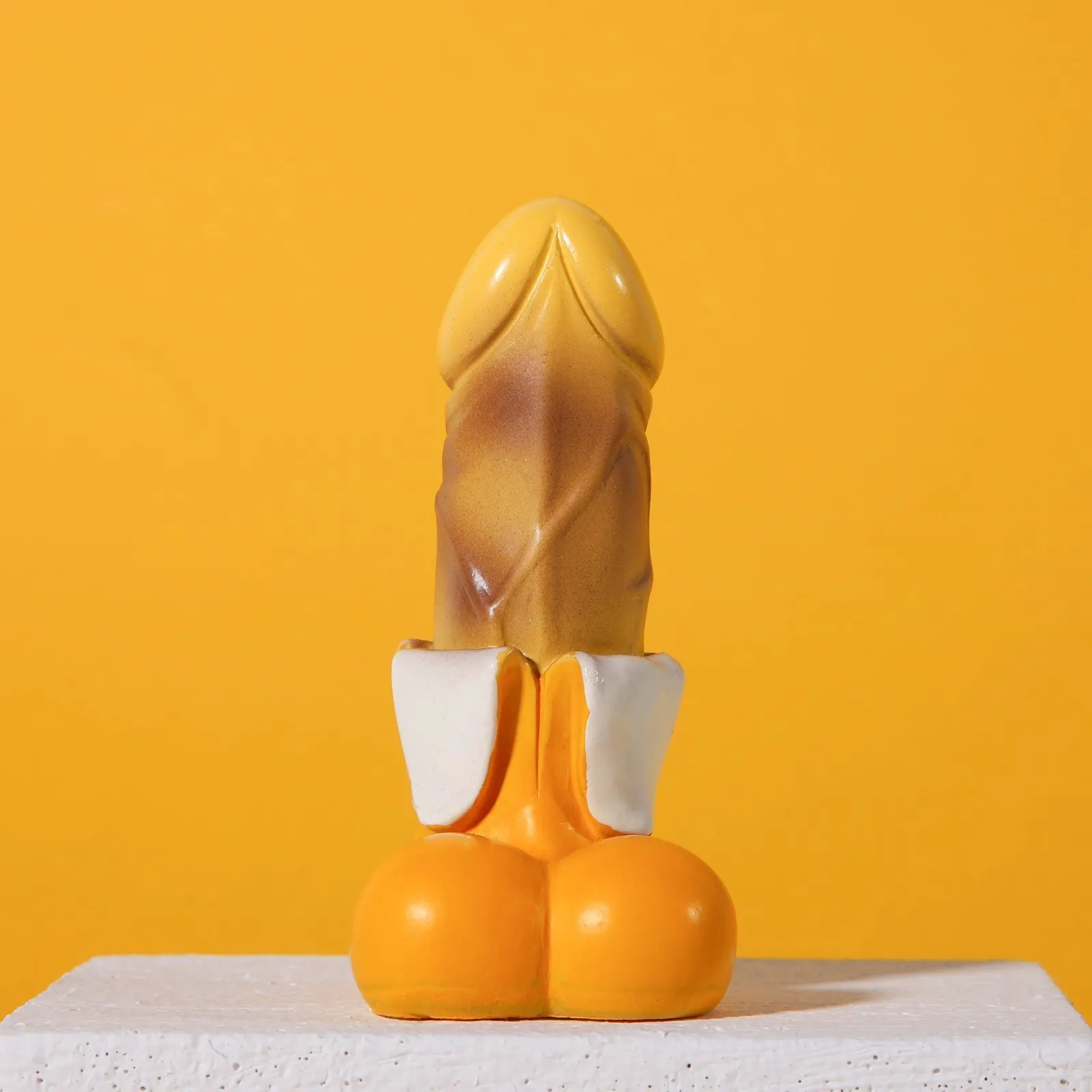 фигурка "банан" в Сочи