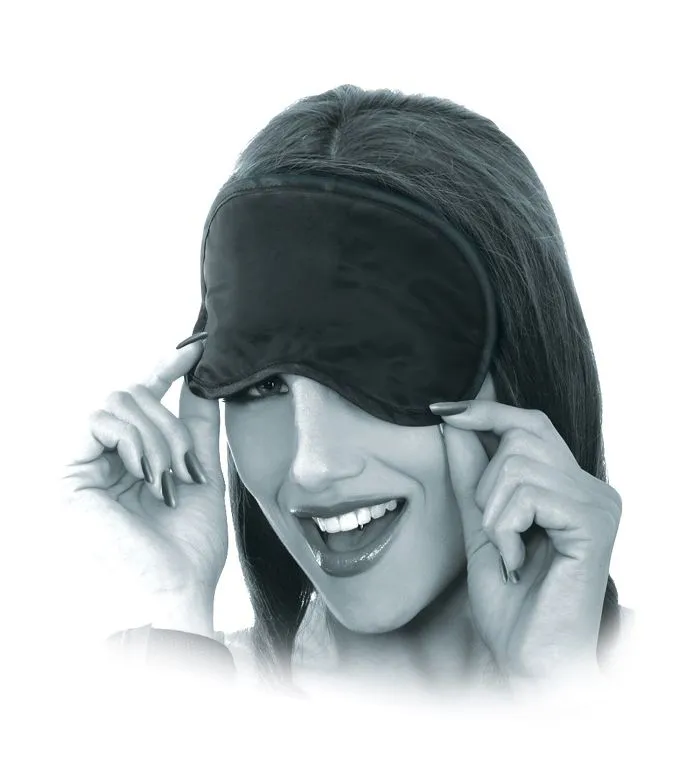 набор из наручников, плети и маски pipedream lover's fantasy kit в Сочи