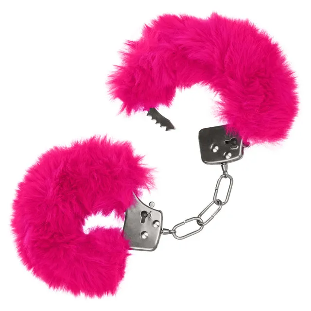 металлические наручники с искусственным мехом ultra fluffy furry cuffs-pink в Сочи