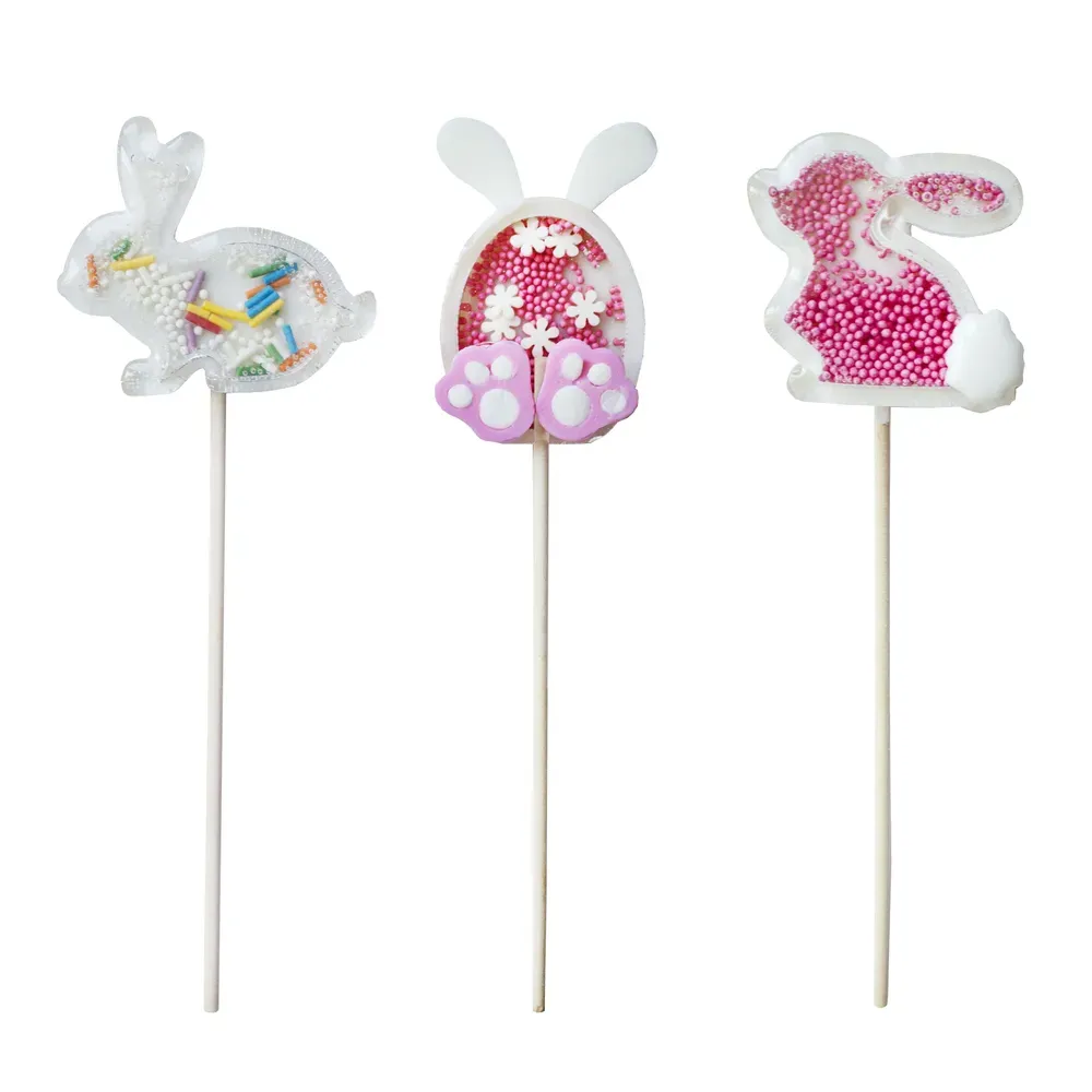 леденец-погремушка символ года в Сочи