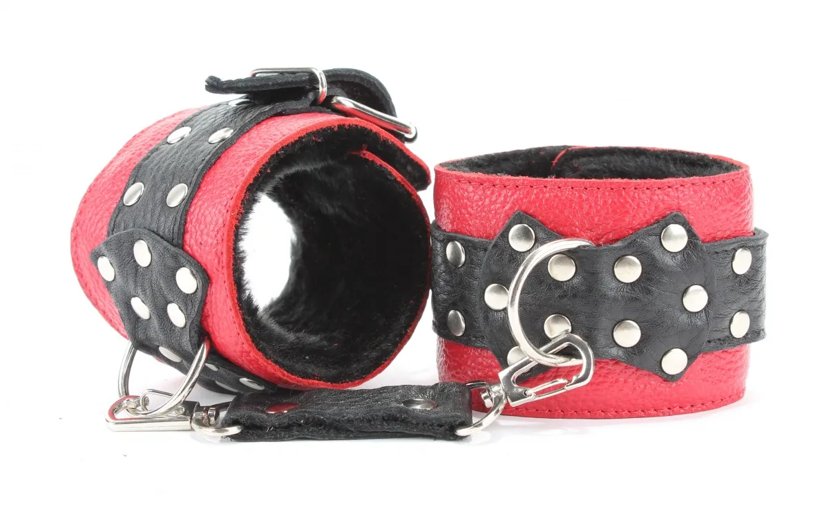 наручи c натуральным мехом на пряжке 51011ars в Сочи