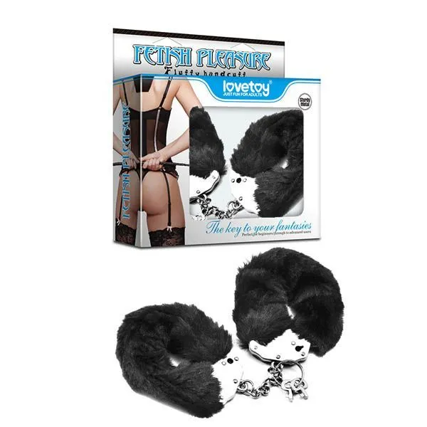 наручники декоративные lovetoy fetish pleasure fluffy handcuffs, черные в Сочи