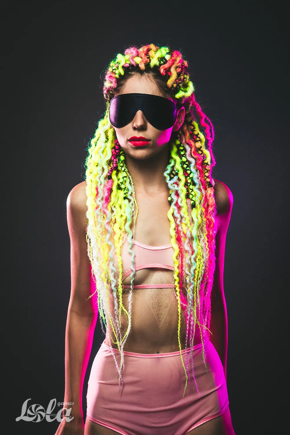 маска party hard shy black 1141-03lola в Сочи