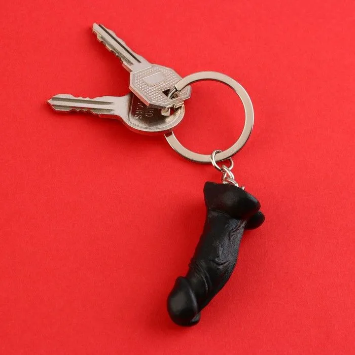 брелок «размер не главное», черный в Сочи