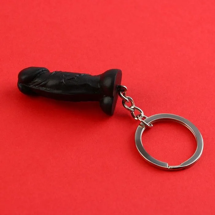 брелок «размер не главное», черный в Сочи