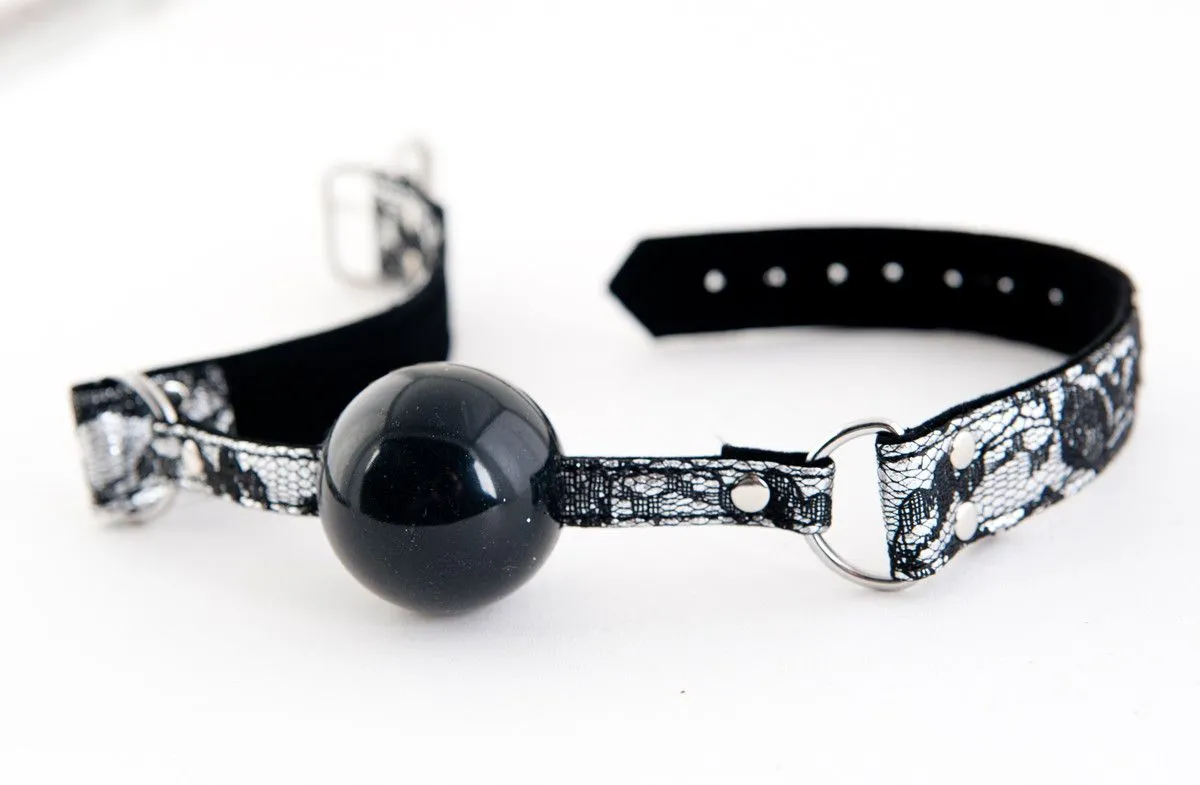 кляп силиконовый toyfa marcus на кружевном ремешке, серебряный, 60 см в Сочи