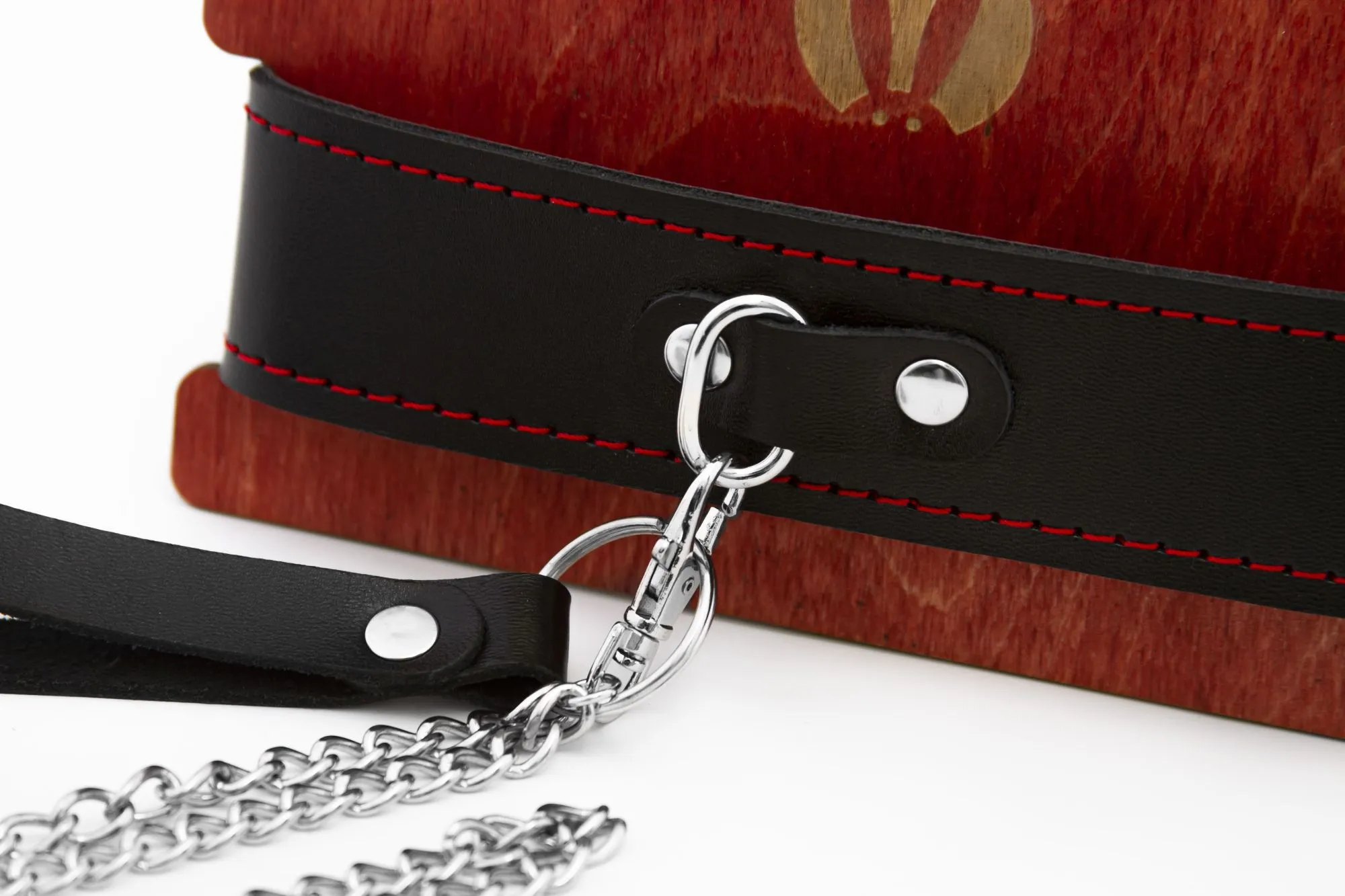 ошейник pinkrabbit двухслойный, с красной строчкой в Сочи