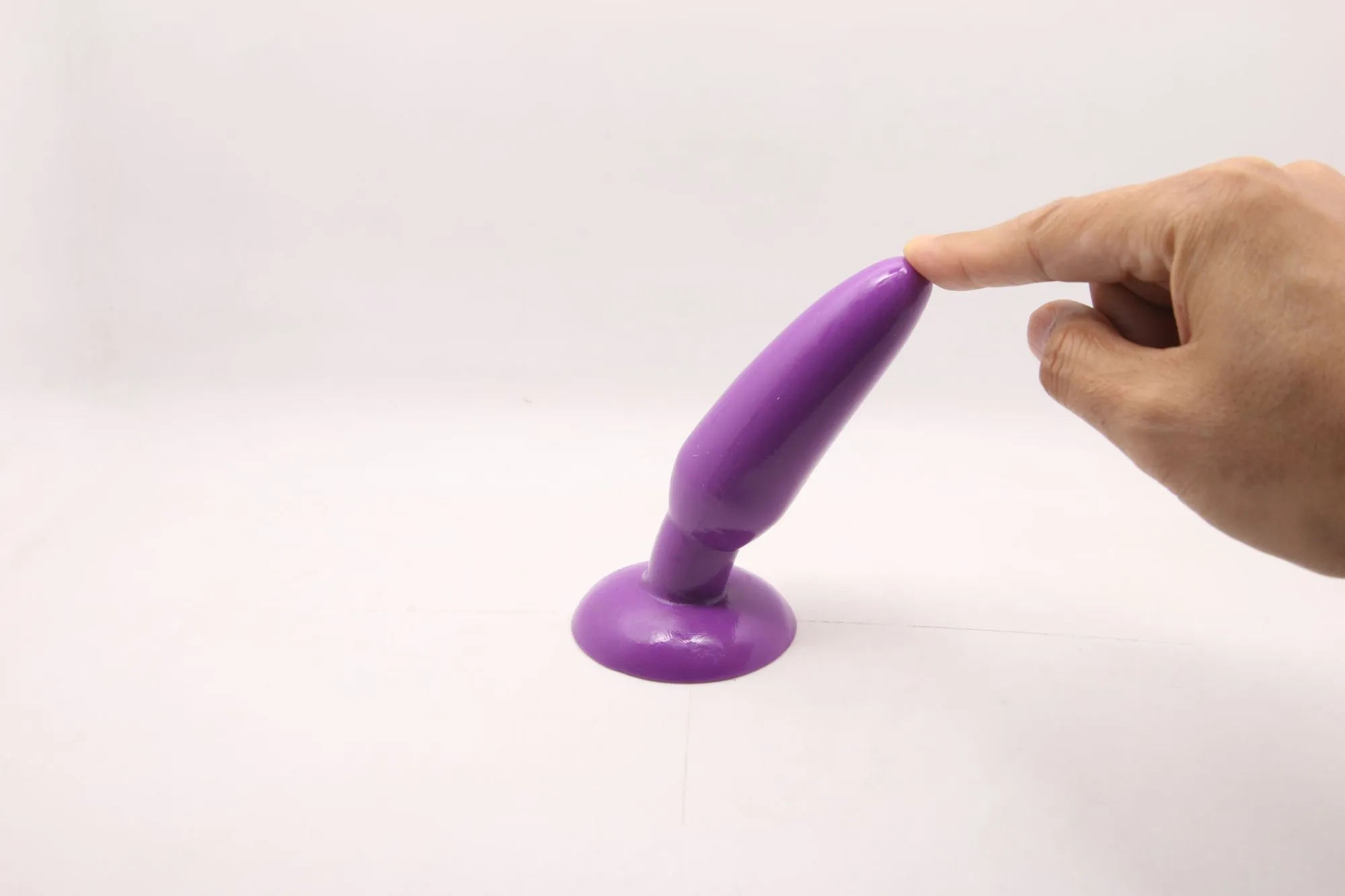 анальная пробка с присоской 3,7 см purple bi-017001r в Сочи