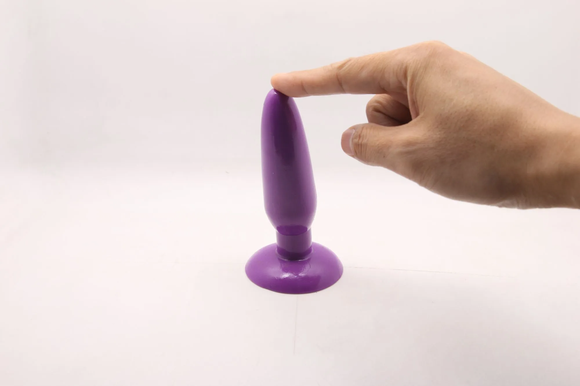 анальная пробка с присоской 3,7 см purple bi-017001r в Сочи
