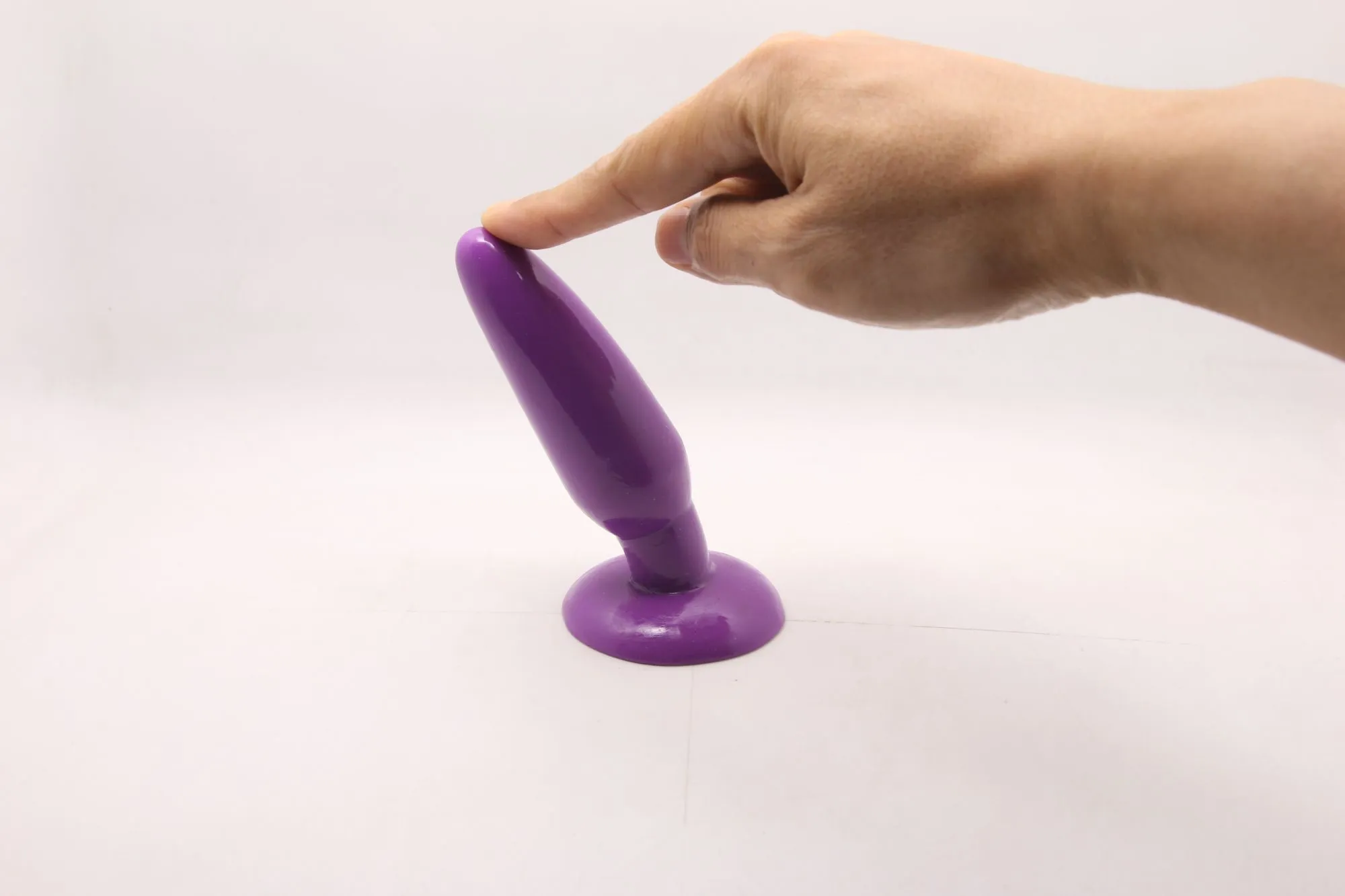 анальная пробка с присоской 3,7 см purple bi-017001r в Сочи