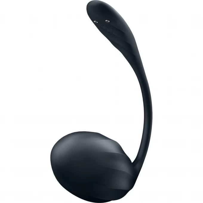 виброяйцо satisfyer ribbed petal connect app с пультом ду, черное, 7,8 см в Сочи
