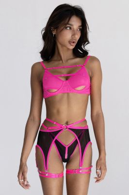 Одежда бренда Pink Rabbit в Сочи