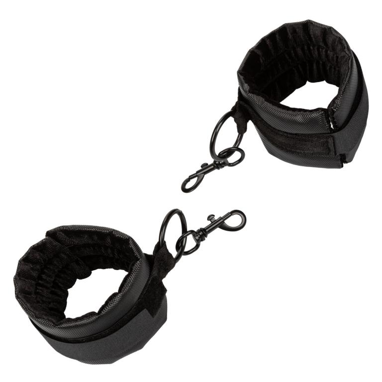 бондаж нательный с ошейником и наручами boundless collar restraint в Сочи