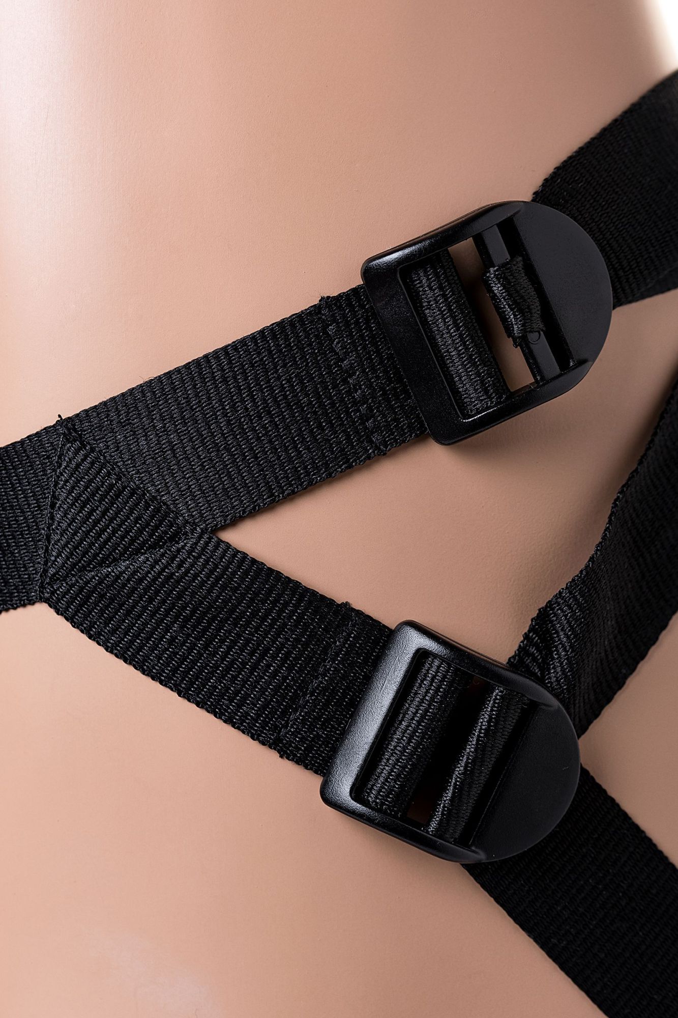 страпон lovetoy lesbian series с поясом harness, телесный в Сочи