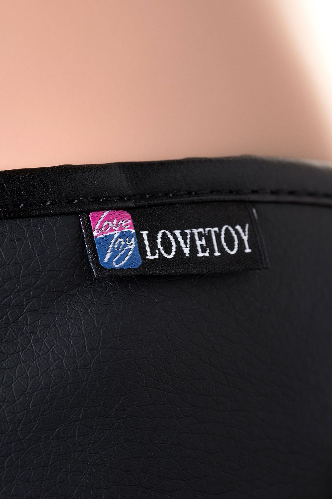 страпон на креплении lovetoy woman long с 3 насадками, neoskin, телесный в Сочи
